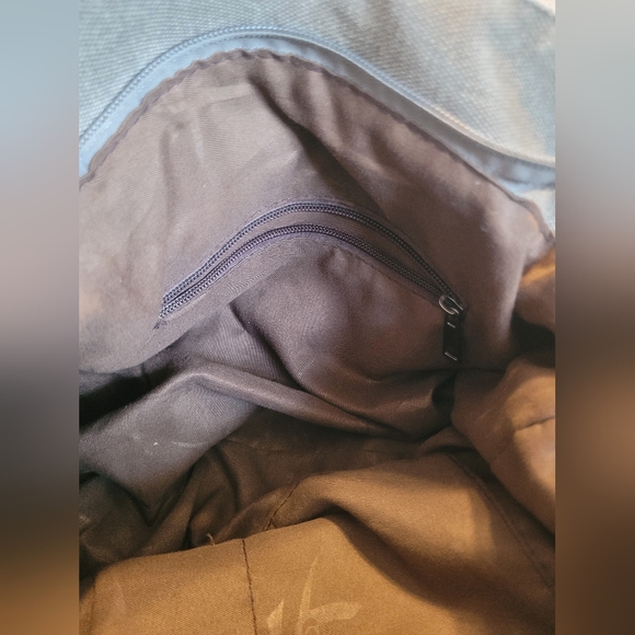 K 2 Shoulder Purse - Picture 7 of 9